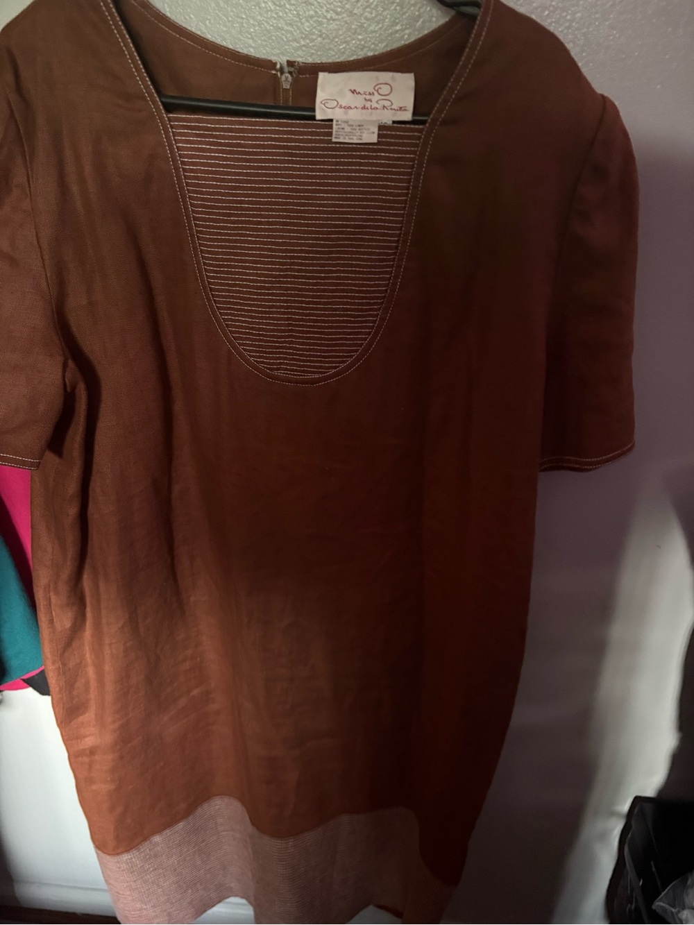Oscar de la Renta Brown Scoop-Neck Linen Tunic